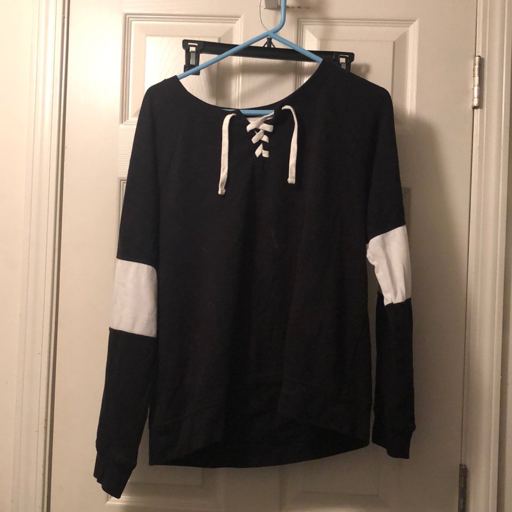 Black and white long sleeve shirt